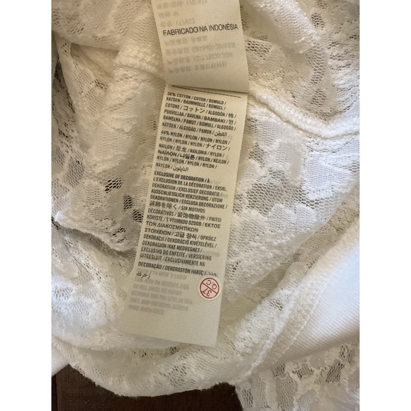 Abercrombie & Fitch Lace Top Women's Medium White Sheer Floral Preppy Cottage - Picture 8 of 8